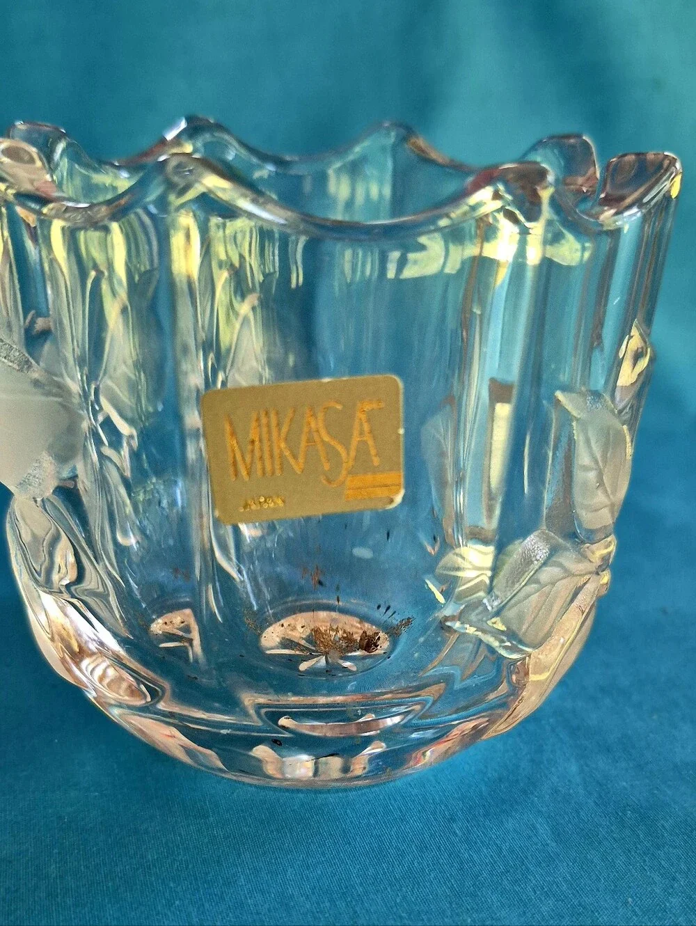 Mikasa Festive Poinsettia Clear Glass Votive Candle Holder